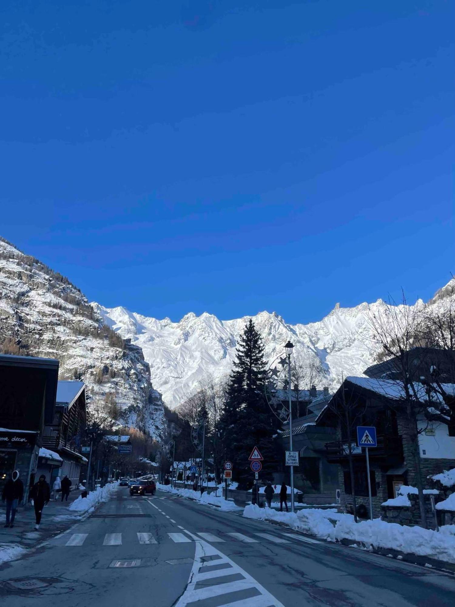 Chalet Mont Blanc De Курмайор Экстерьер фото